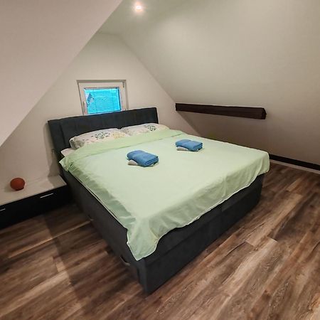 Apartments Malivojevic 지로브니차 외부 사진