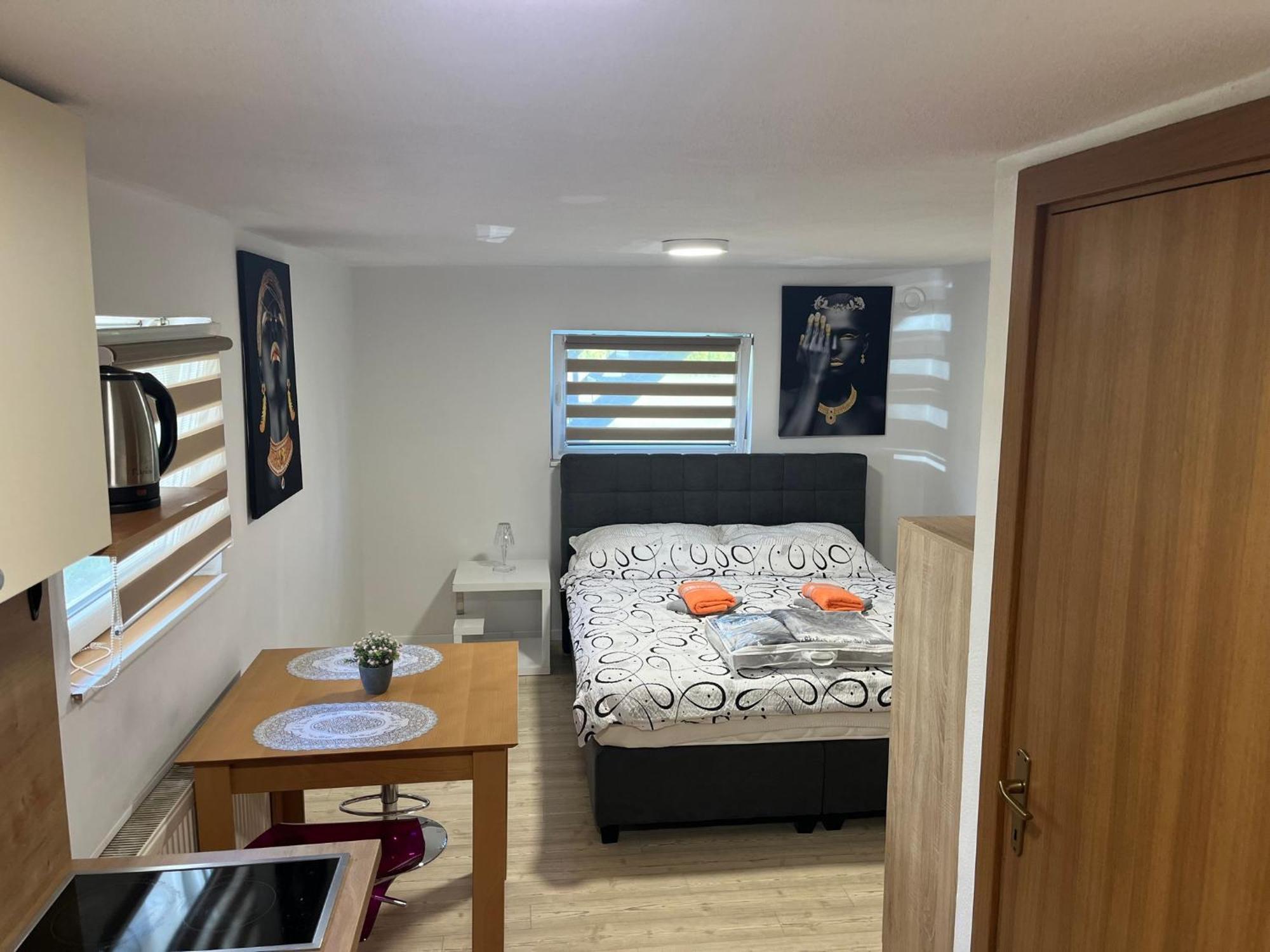 Apartments Malivojevic 지로브니차 외부 사진