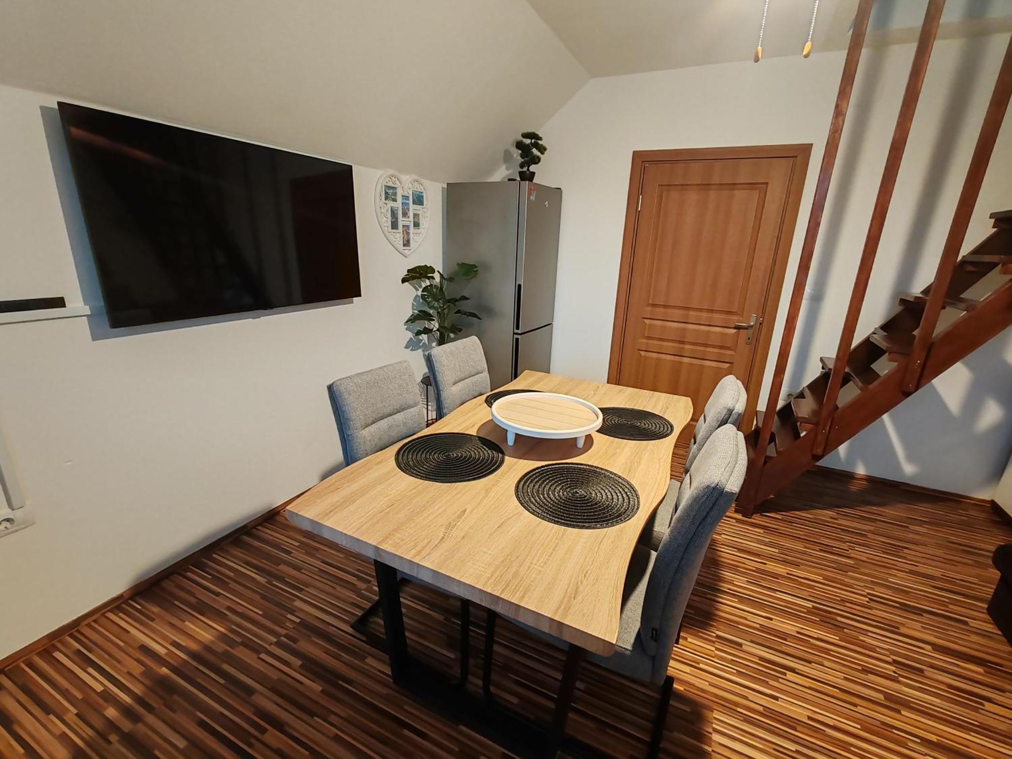 Apartments Malivojevic 지로브니차 외부 사진