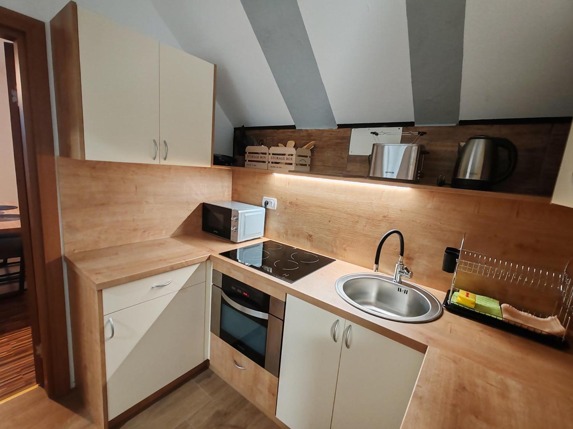 Apartments Malivojevic 지로브니차 외부 사진